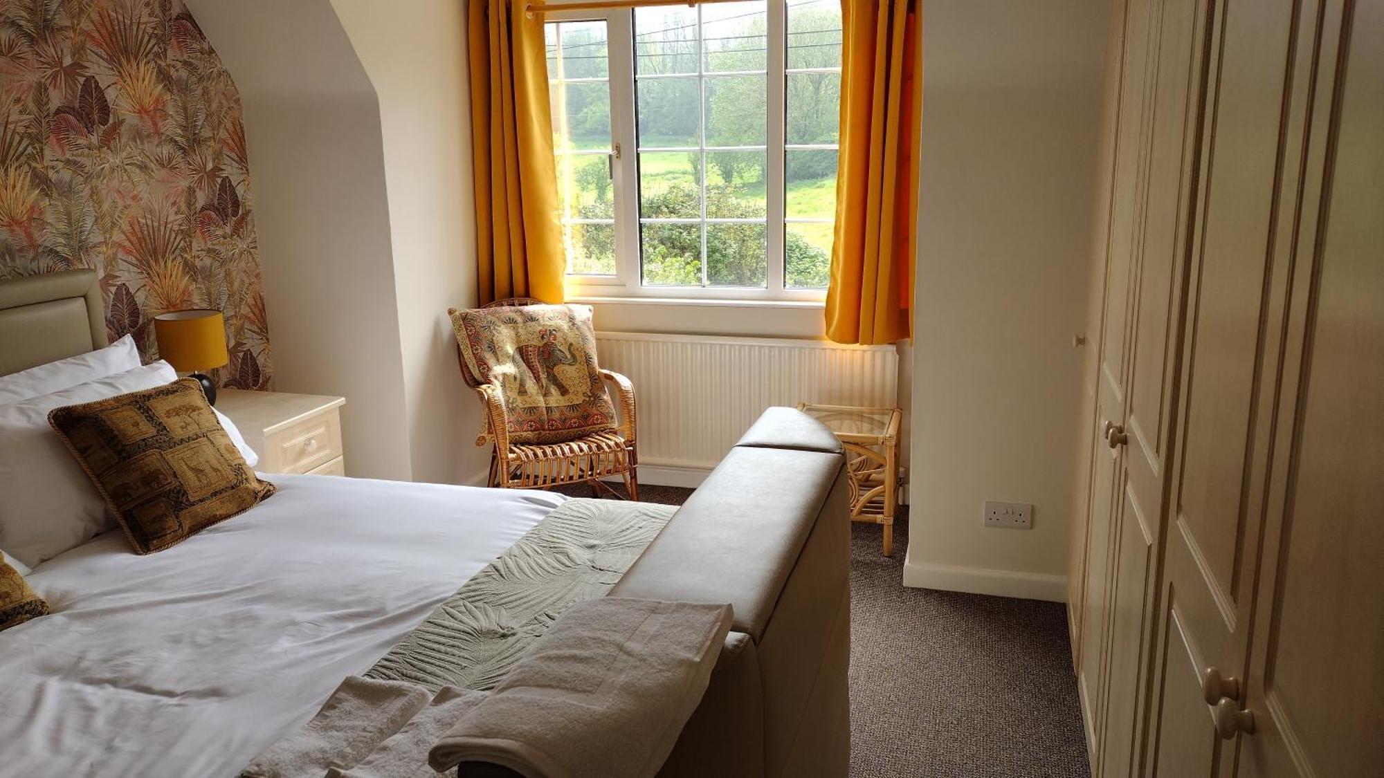 Bali Hai Guest Suite Somerset Chilcompton Exterior photo